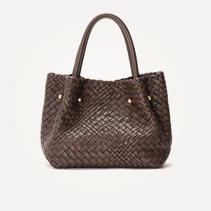 Italian Leather Handbag Perfect for Daily Use New With Tags